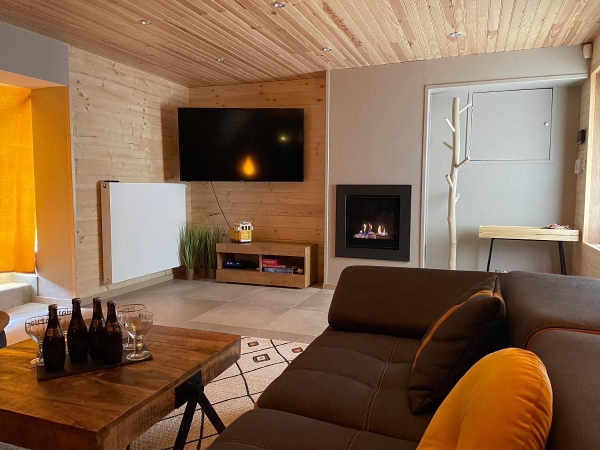 la petite maison au bord de l'eau Hastiere-par-dela Extérieur photo